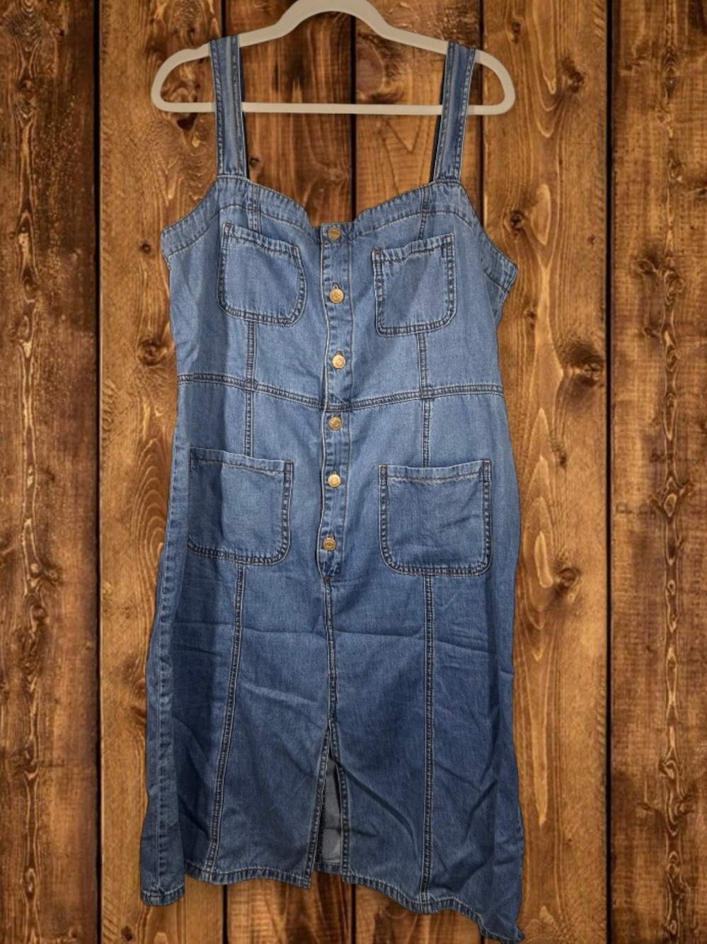 Kut from the Kloth denim classic midi dress, button-down, patch pockets. Size 14